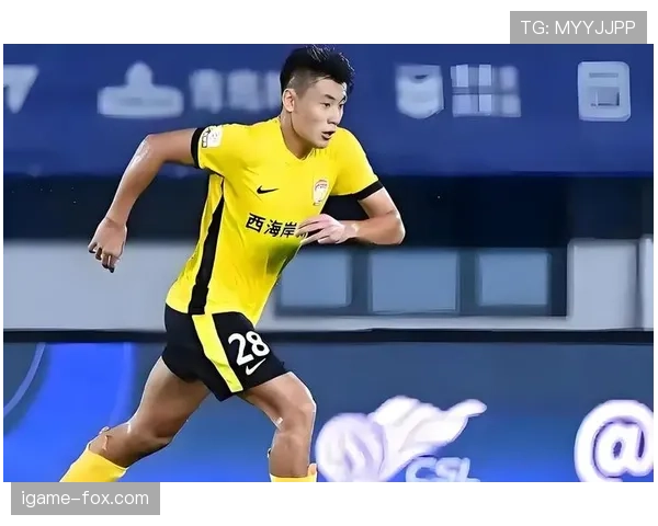 队员身份违规如何判罚？替补冒名上场会被直接红牌吗
